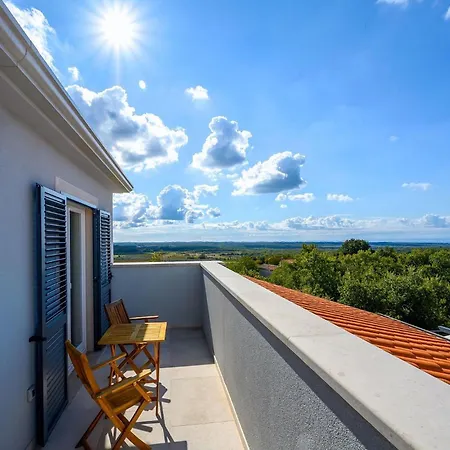 Tina Maria * Poreč